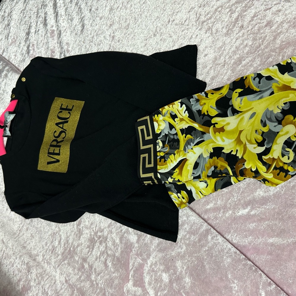 Authentic Versace Toddler Girl Shirt Size 36 months (3 Years) - Picture 6 of 6